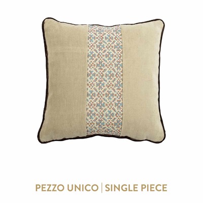 Luxurious cushion square Carrè Three in multicolor/pattern fabric