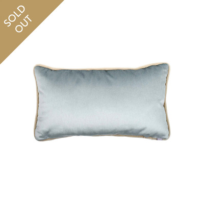Luxurious cushion rectangular Longue in false unit fabric