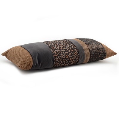 Luxurious cushion rectangular Baguette in multicolor/pattern fabric