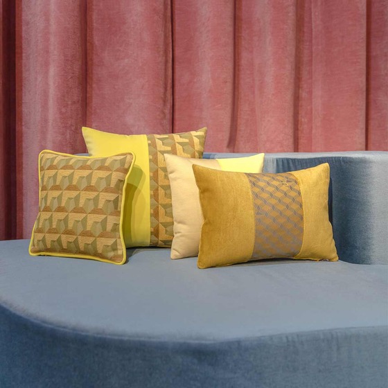 Cuscino d'arredo rettangolare Degradè in tessuto multicolor/fantasia
