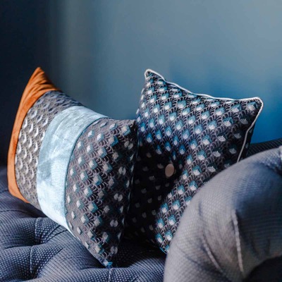 Luxurious cushion rectangular Degradè in multicolor/pattern fabric