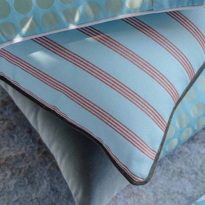 Luxurious cushion square Carrè in false unit fabric