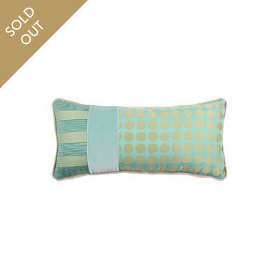 Luxurious cushion rectangular Rare in multicolor/pattern fabric