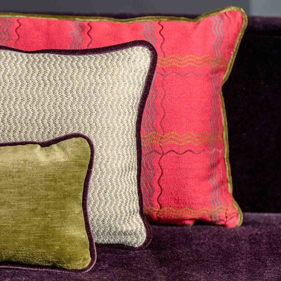 Luxurious cushion square Carrè in false unit fabric