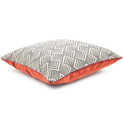 Luxurious cushion square Carrè in geometric fabric